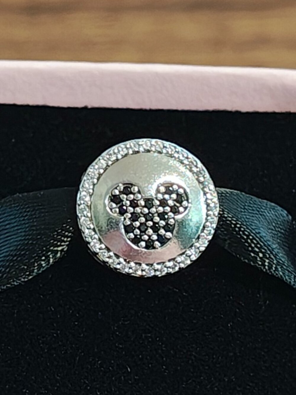 Authentic Pandora Disney Sparkling Icons Limited Edition Charm USB796900 Mickey